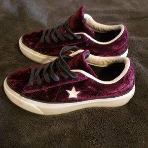 Converse One Star Velvet Platform